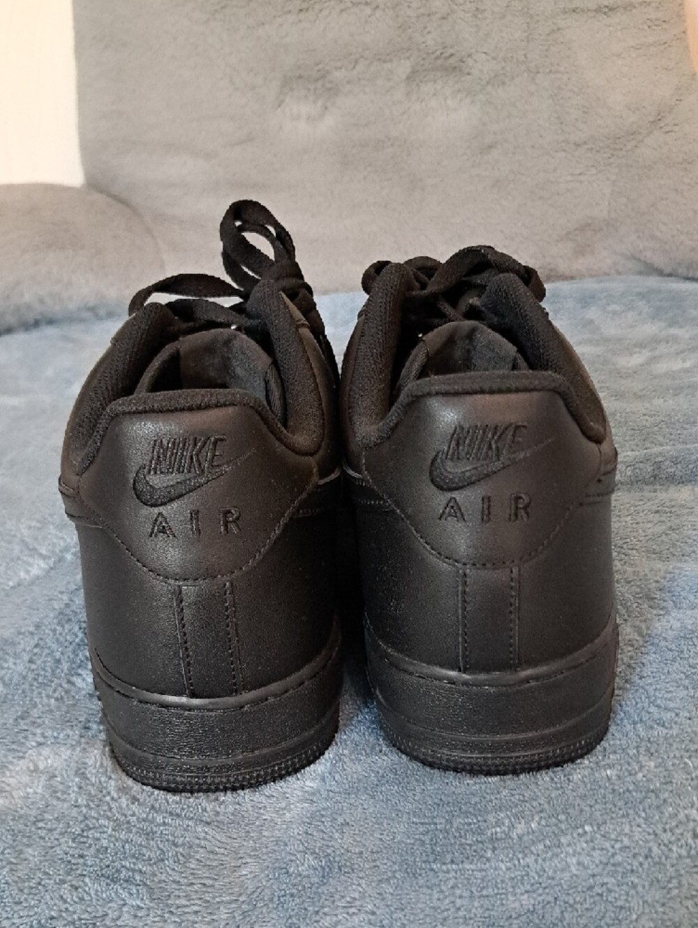Nike Air Force 1 07 All Black - Picture 4 of 6